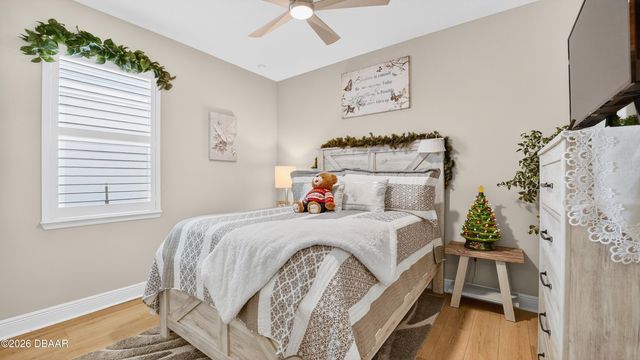 2137 Divot Drive, Daytona Beach, FL 32124