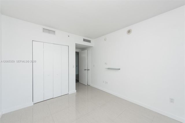 92 SW 3rd Street 2812, Miami, FL 33130