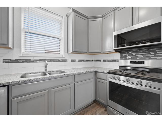 56300 E 25th Ave, Strasburg, CO 80136