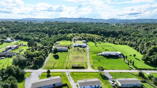 1565 Delta Valley Road, Greeneville, TN 37745