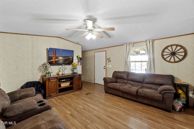 1565 Delta Valley Road, Greeneville, TN 37745