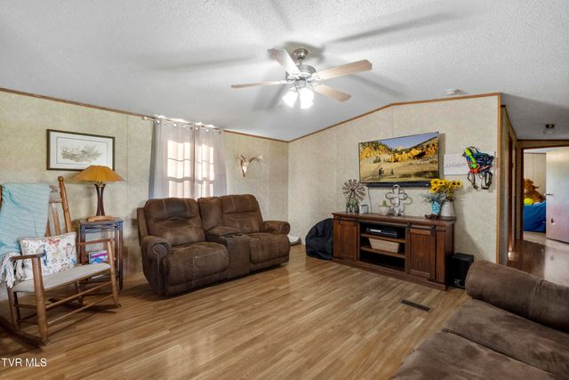 1565 Delta Valley Road, Greeneville, TN 37745