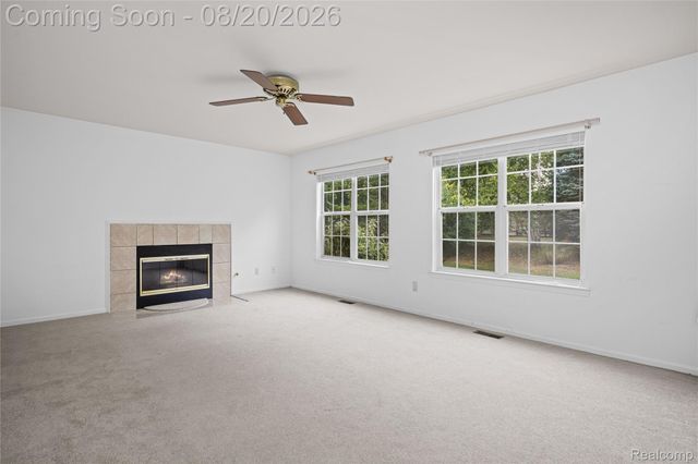 47258 Scarlet Drive N, Novi, MI 48374