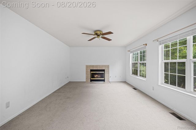 47258 Scarlet Drive N, Novi, MI 48374