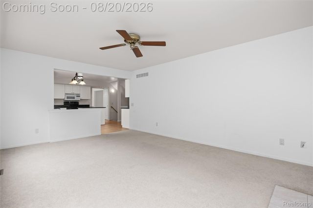 47258 Scarlet Drive N, Novi, MI 48374