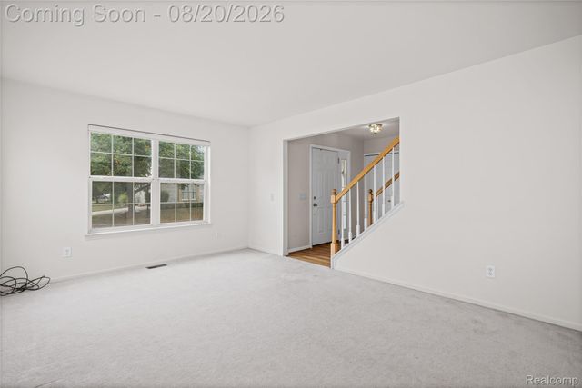 47258 Scarlet Drive N, Novi, MI 48374