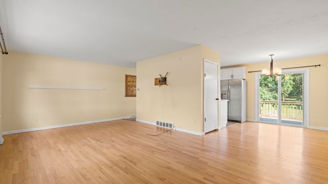 1725 AMELIA ST, Columbia, MO 65201