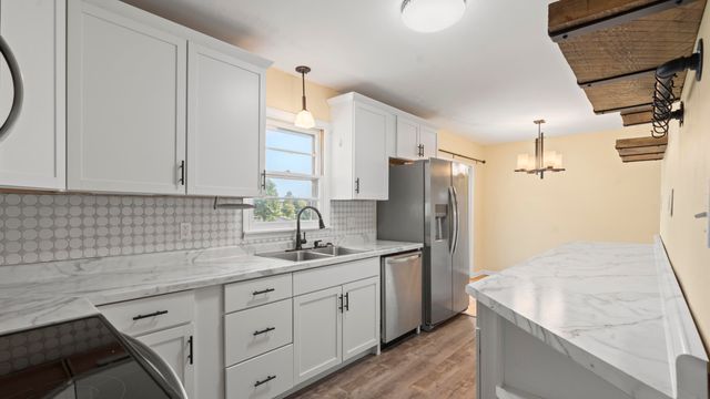 1725 AMELIA ST, Columbia, MO 65201