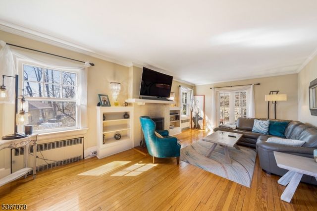 526 Highland Ave, Montclair Twp., NJ 07043