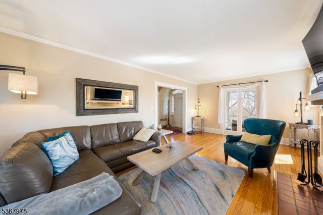 526 Highland Ave, Montclair Twp., NJ 07043