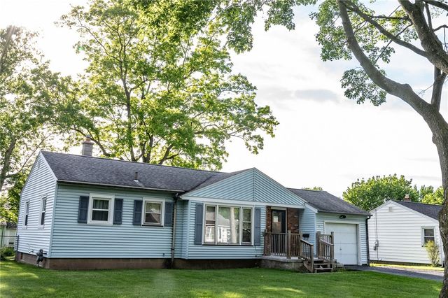 243 Dellwood Road, Greece, NY 14616