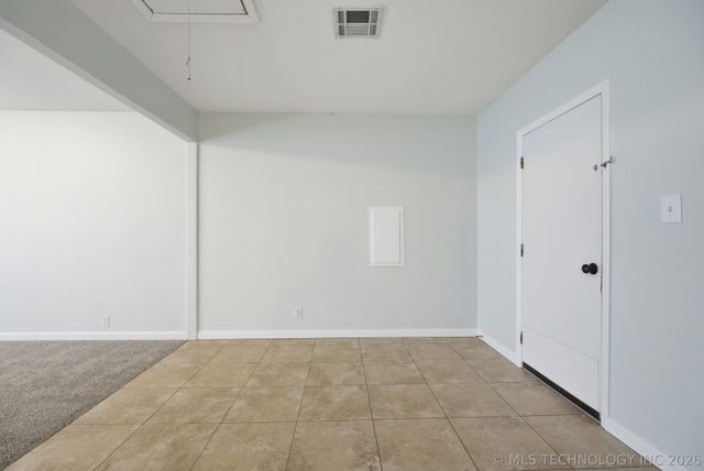 711 E Karma Avenue, Jenks, OK 74037