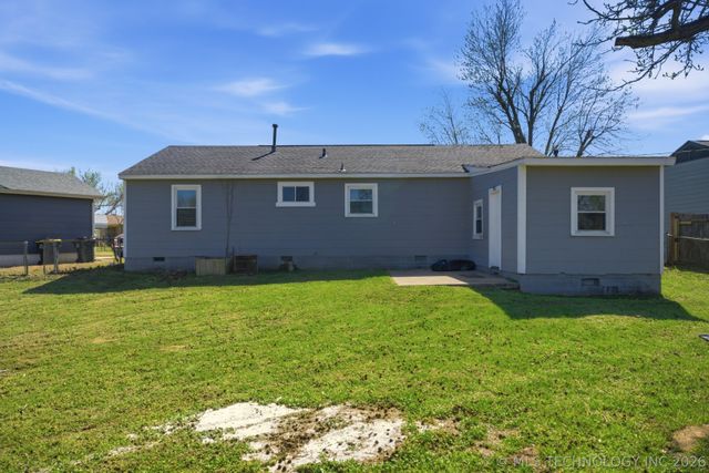 711 E Karma Avenue, Jenks, OK 74037