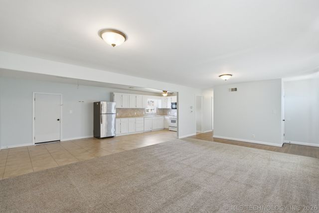 711 E Karma Avenue, Jenks, OK 74037