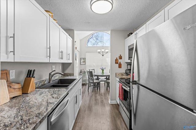 1039 Stones Throw Drive NW 5, Huntsville, AL 35806