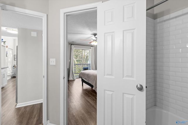 1039 Stones Throw Drive NW 5, Huntsville, AL 35806