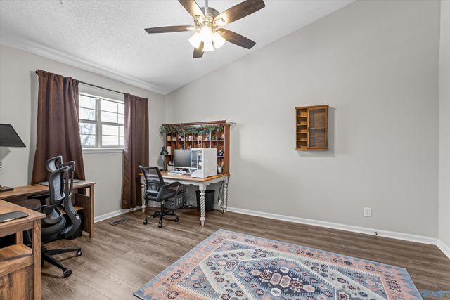 1039 Stones Throw Drive NW 5, Huntsville, AL 35806