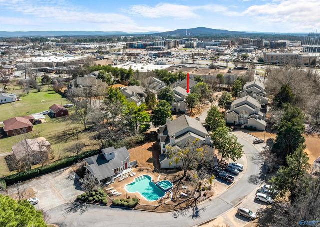 1039 Stones Throw Drive NW 5, Huntsville, AL 35806