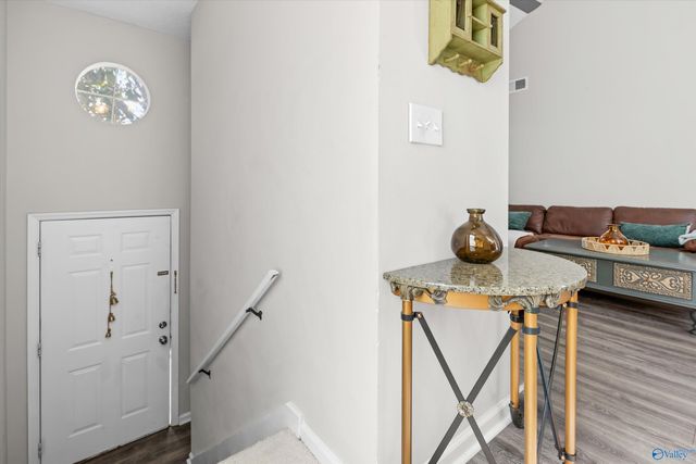 1039 Stones Throw Drive NW 5, Huntsville, AL 35806