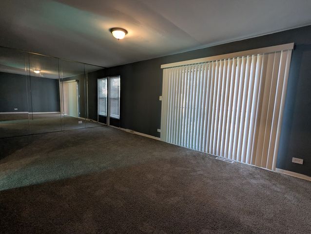 11530 S RACINE Avenue, Chicago, IL 60643