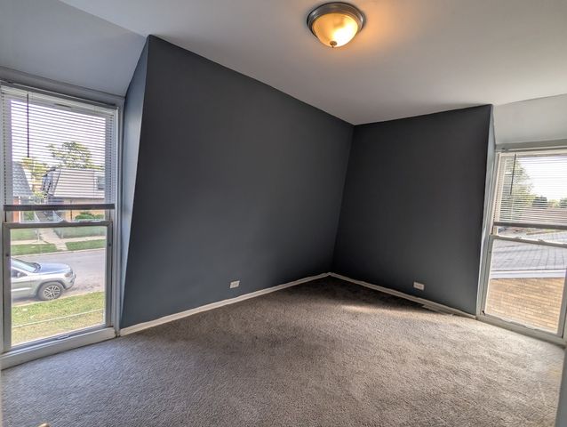 11530 S RACINE Avenue, Chicago, IL 60643