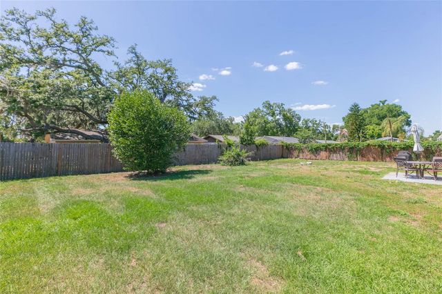 1612 BERKSHIRE DRIVE, Brandon, FL 33511