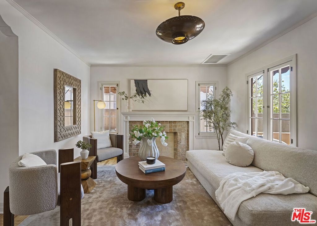 2948 S Norton Avenue, Los Angeles, CA 90018 — photo 5