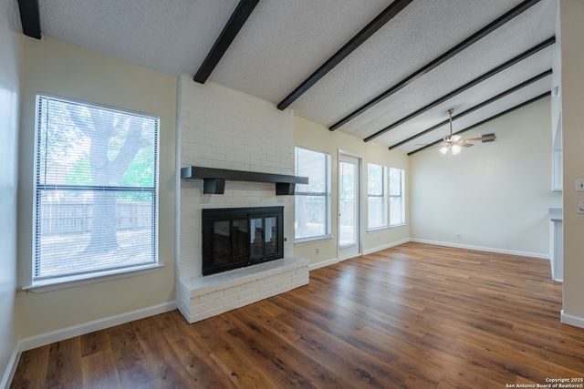 9726 Cylburn, Converse, TX 78109