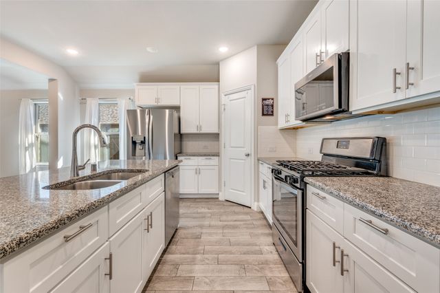 870 Sabine Drive, Prosper, TX 75078