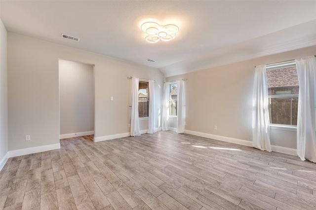 870 Sabine Drive, Prosper, TX 75078