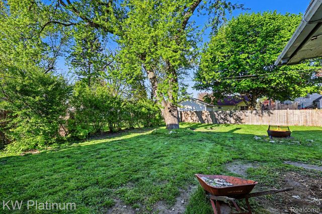 1418 21st Street, Port Huron, MI 48060