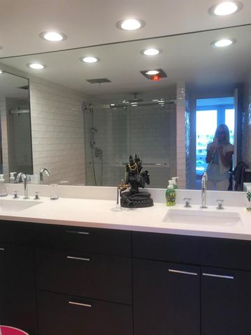 100 Sunrise Avenue 404, Palm Beach, FL 33480
