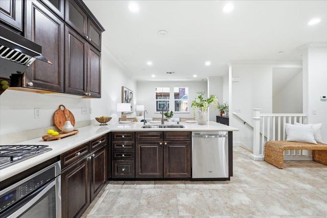 1321 Lee Place, San Jose, CA 95131