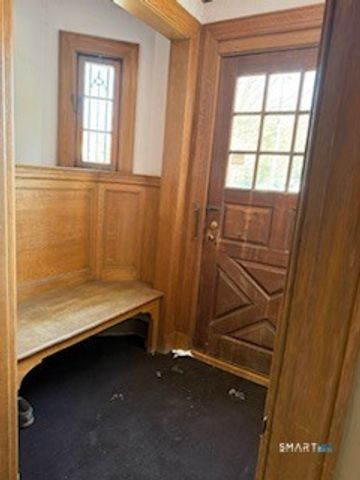 155 Brooklawn Avenue, Bridgeport, CT 06604