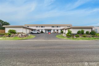 33613 G Street #3, Ocean Park, WA 98640