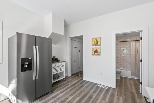 1181 Raymond Avenue, Saint Paul, MN 55108