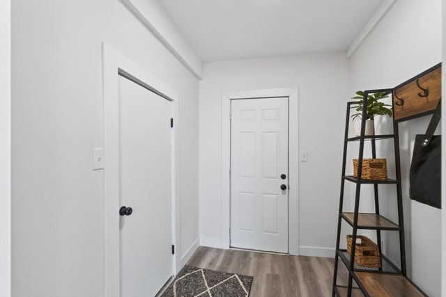 1181 Raymond Avenue, Saint Paul, MN 55108