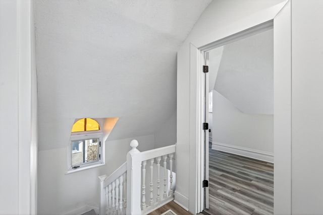 1181 Raymond Avenue, Saint Paul, MN 55108