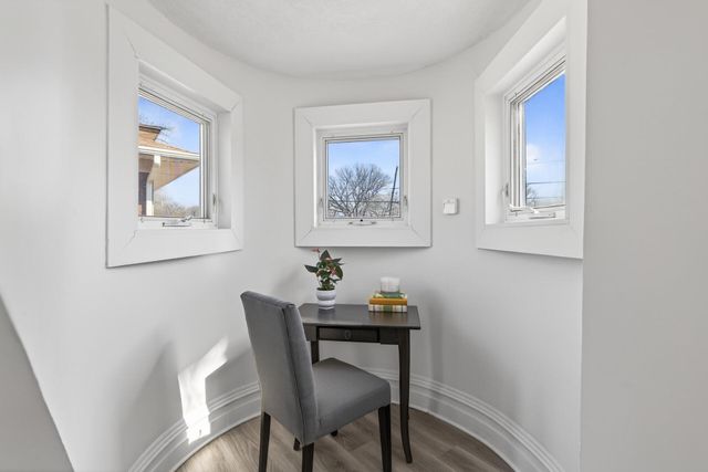 1181 Raymond Avenue, Saint Paul, MN 55108