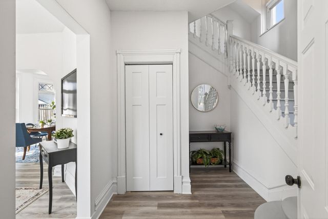 1181 Raymond Avenue, Saint Paul, MN 55108