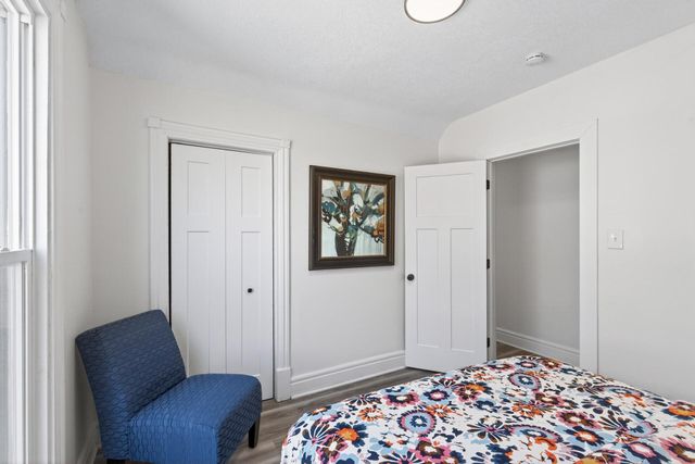 1181 Raymond Avenue, Saint Paul, MN 55108