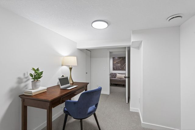 1181 Raymond Avenue, Saint Paul, MN 55108