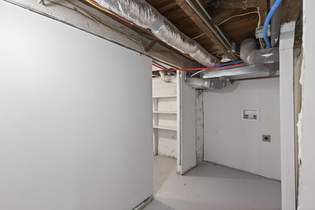 1181 Raymond Avenue, Saint Paul, MN 55108