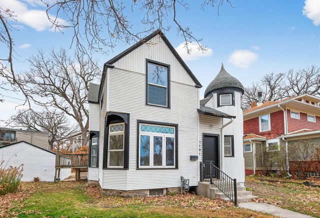 1181 Raymond Avenue, Saint Paul, MN 55108