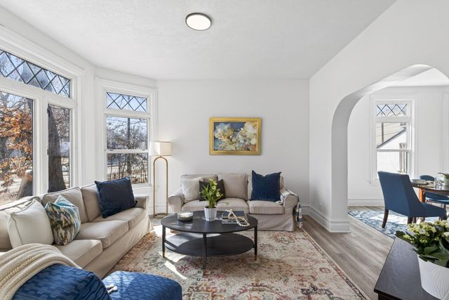 1181 Raymond Avenue, Saint Paul, MN 55108