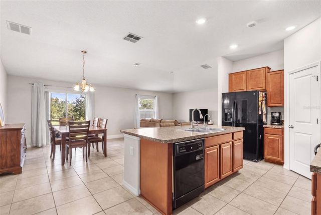 10421 CARLOWAY HILLS DRIVE, Wimauma, FL 33598