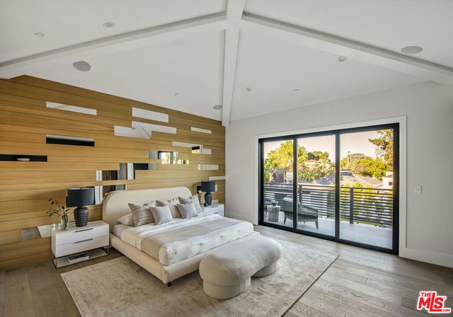 17341 W Amina Place, Encino, CA 91316