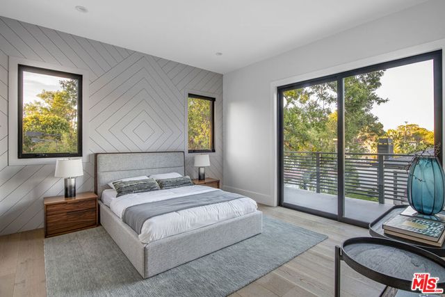 17341 W Amina Place, Encino, CA 91316