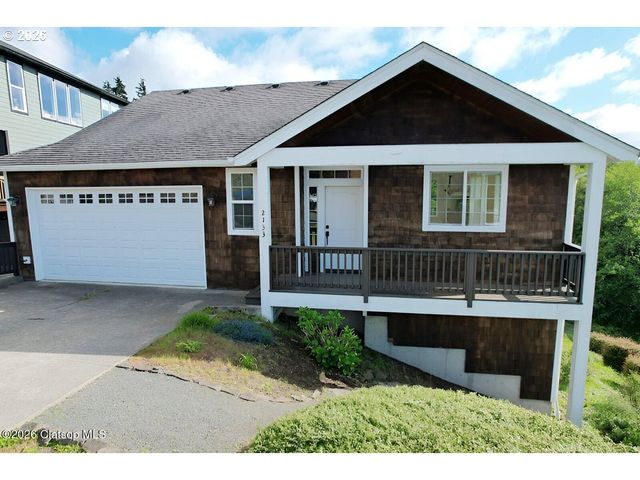2133 MIDDLE FORK Cir, Seaside, OR 97138