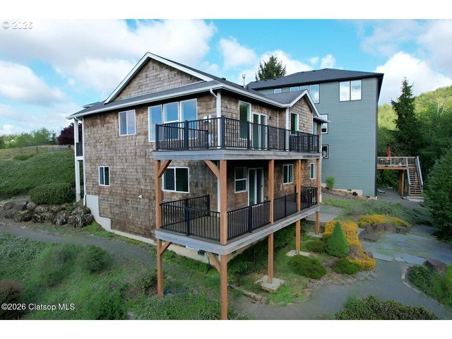 2133 MIDDLE FORK Cir, Seaside, OR 97138